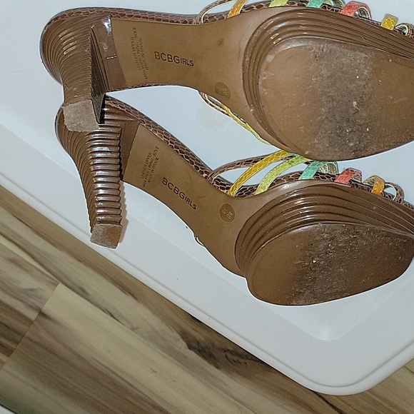 Bcbg Platform Multicolor Heels - Picture 9 of 10